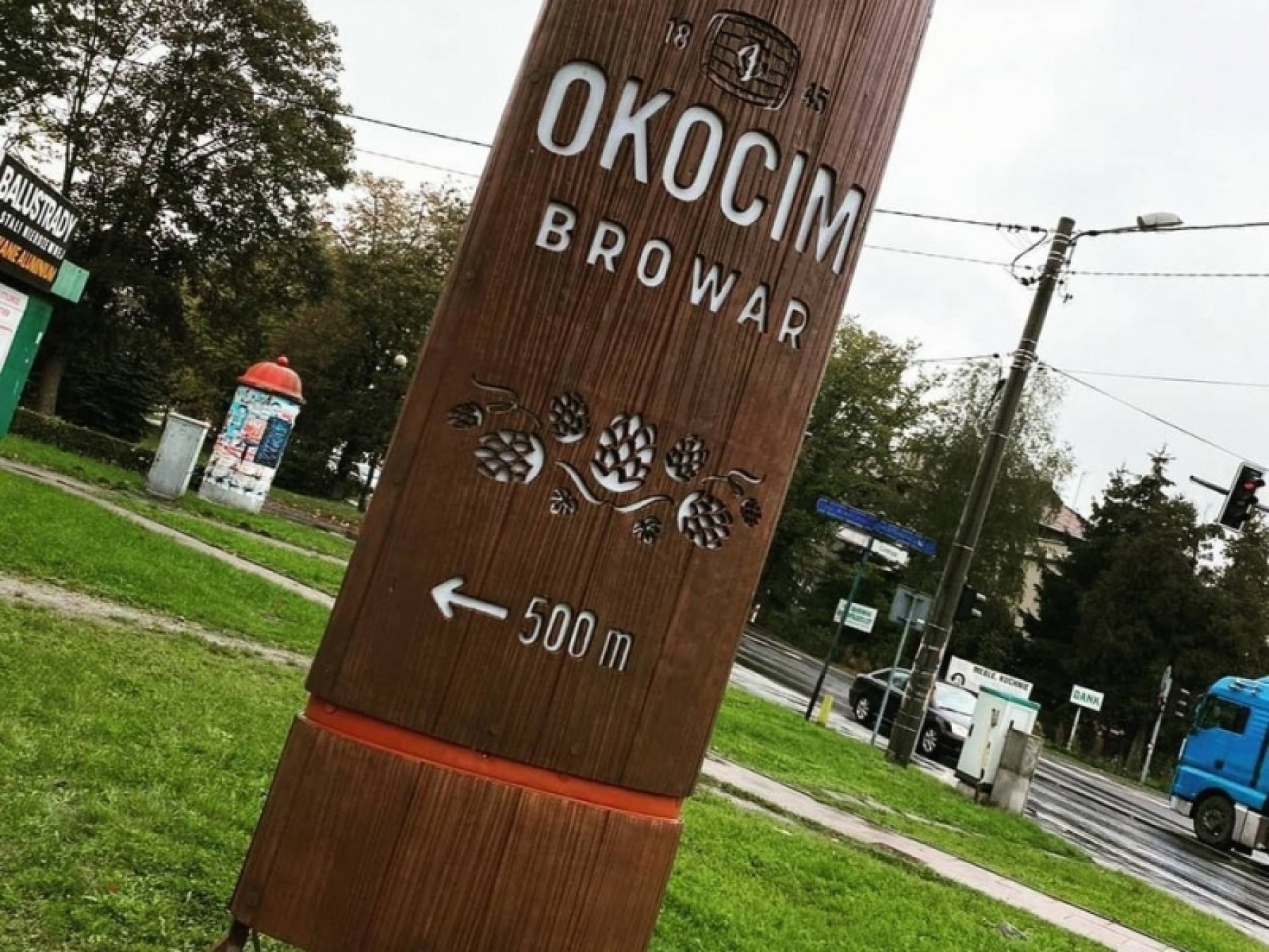 Browar Okocim Witacz - reklama przestrzenna